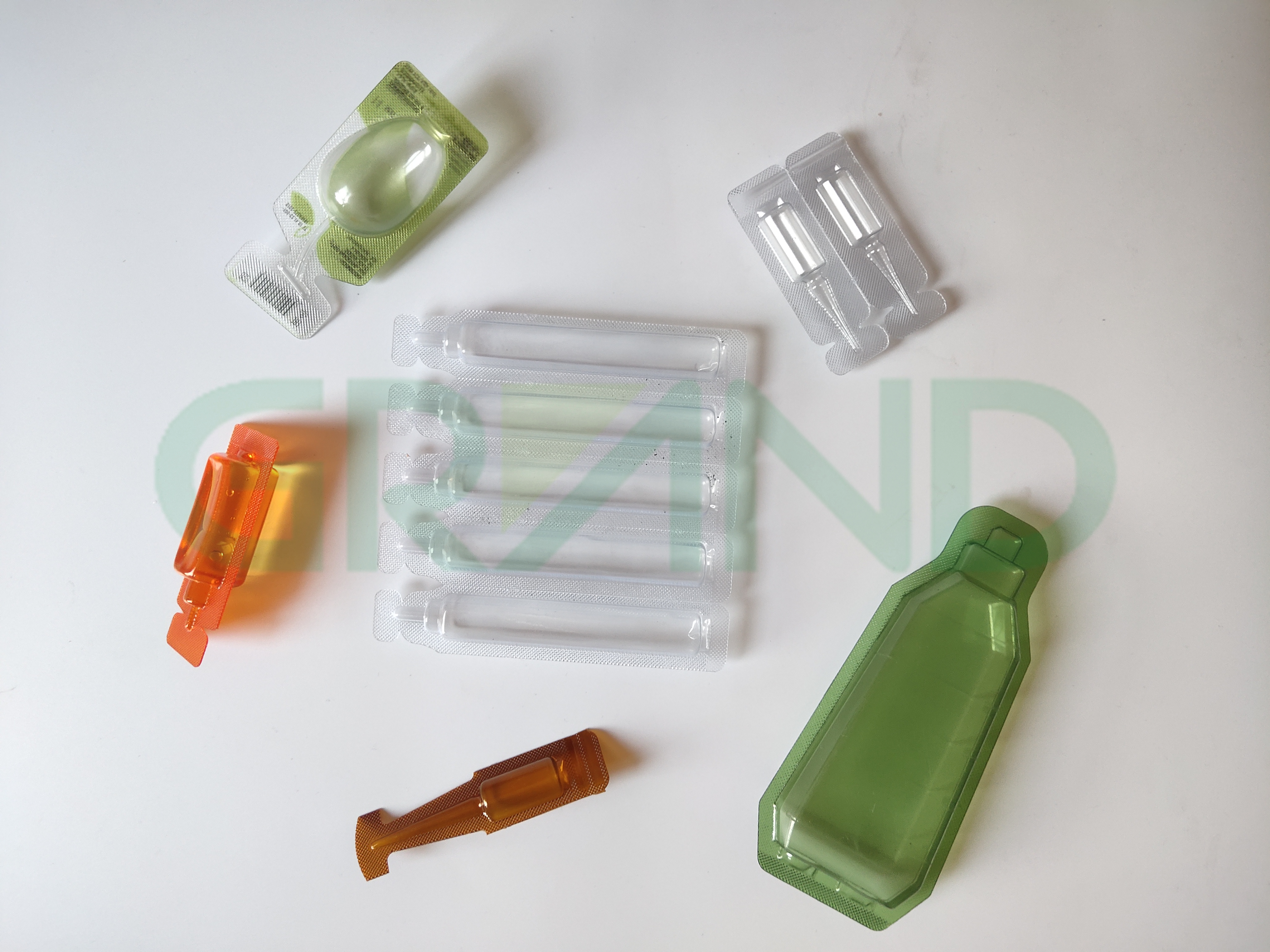 Th&uacute; cưng 样品