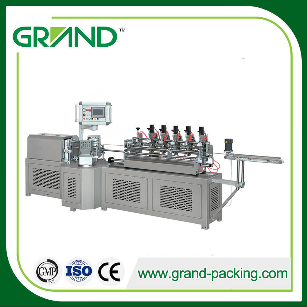 giấy rơm m&aacute;y l&agrave;m