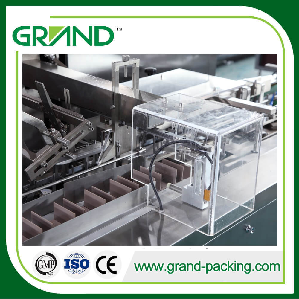 Máy tính carmoning ngang tự động 