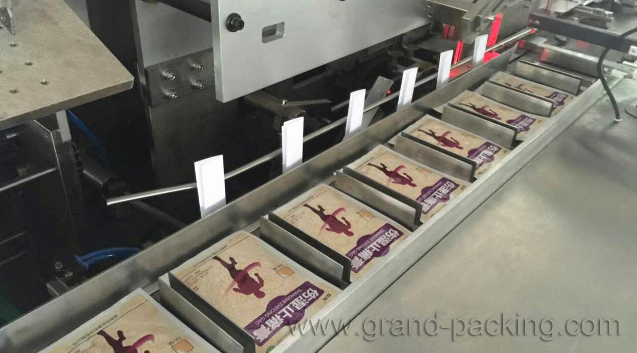 cartoing machine C&aacute;c g&oacute;i cho ăn_2