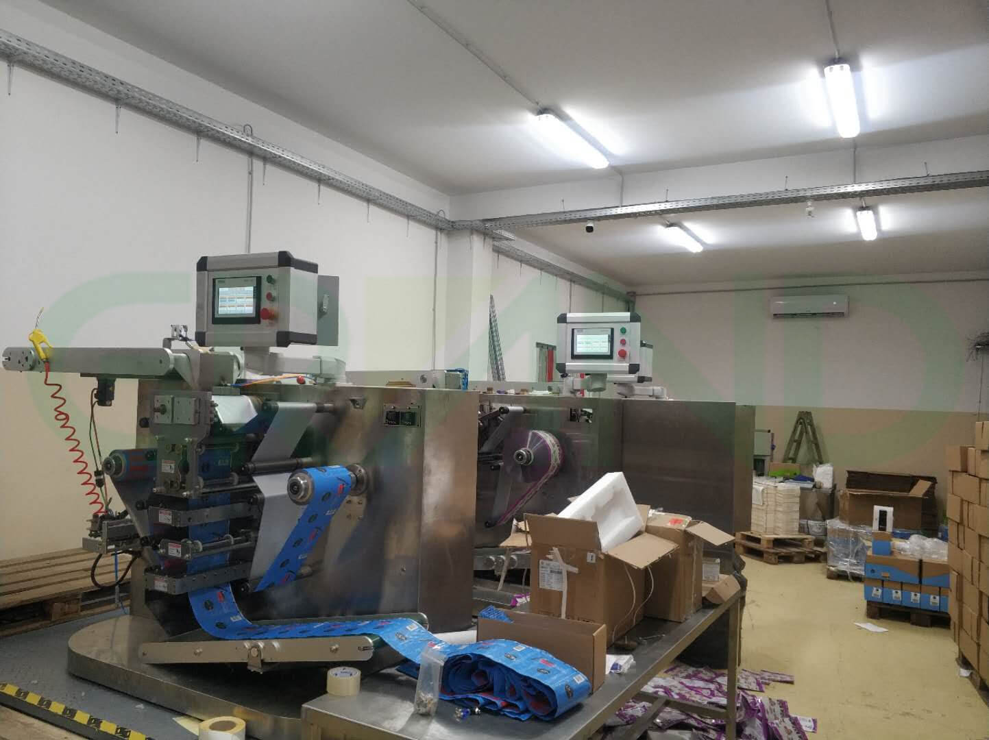 M&aacute;y đ&oacute;ng g&oacute;i dải